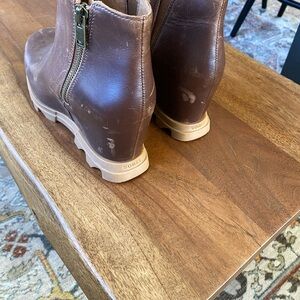 Sorel Women's Joan of Arctic Wedge III Zip Boot — Waterproof Leather Wedge Boots